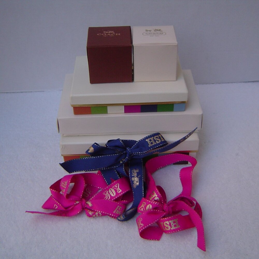 AUTHENTIC COACH LOT OF 5 BOXES AND 3 HOLIDAY RIBBONS VGC - Picture 13 of 13
